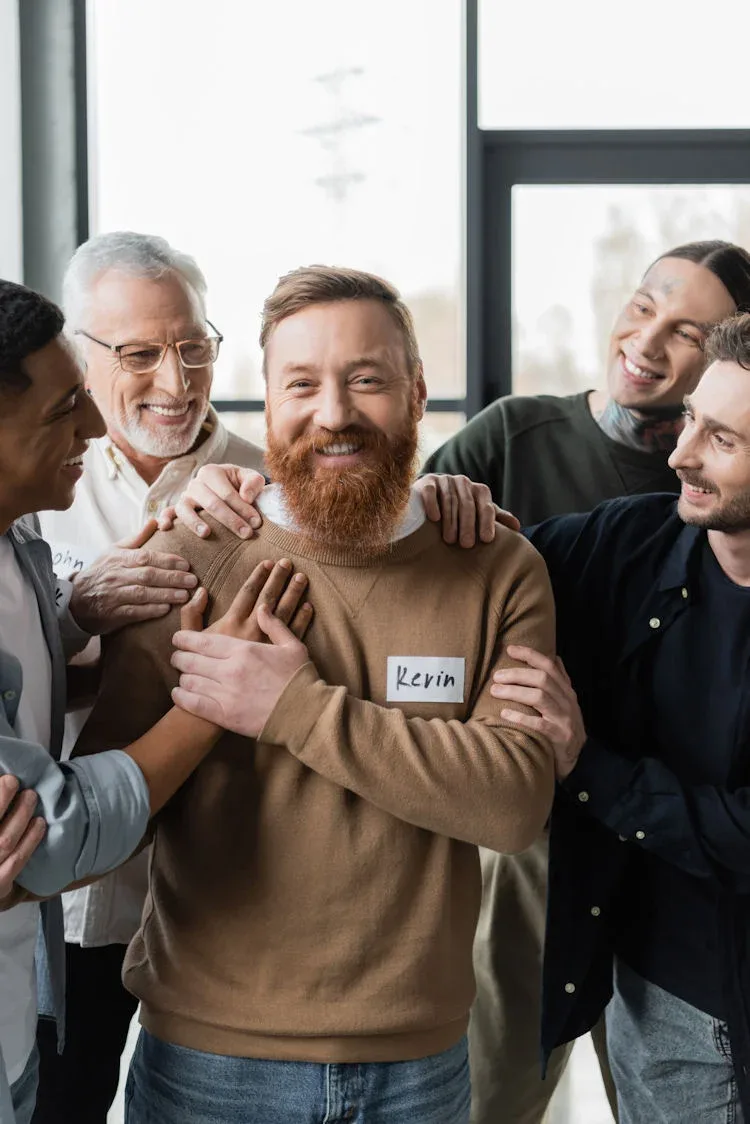 atlanta-cocaine-detox-treatment group celebrating recovery after cocaine detox in Atlanta, GA